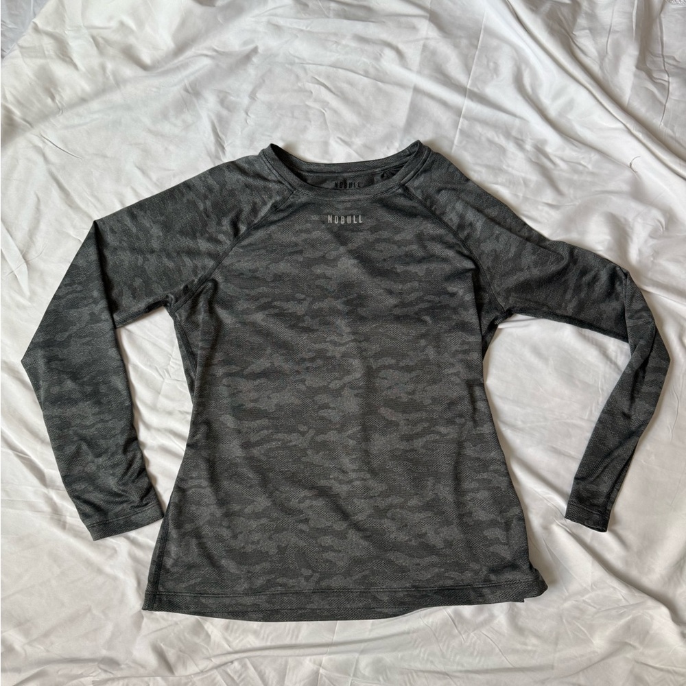 NOBULL Charcoal Patterned Long Sleeve Shirt large